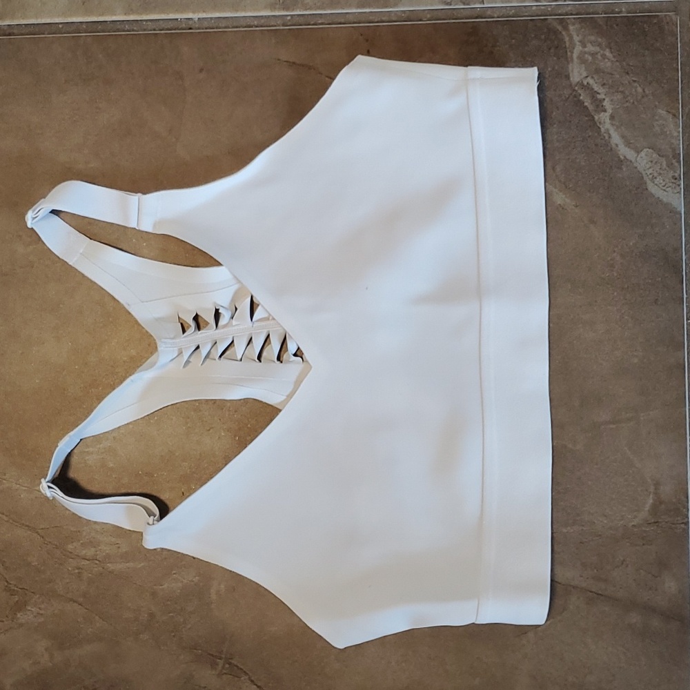 Victoria Sport Bra